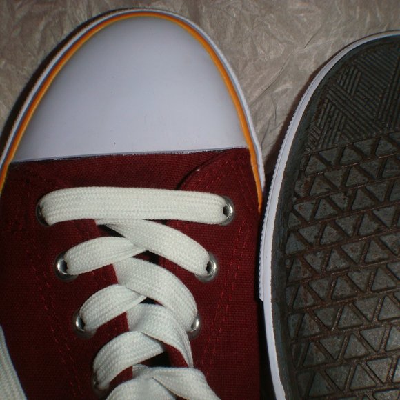 FSU Florida State seminoles bag & Dept 222 red sneakers -  8 - Picture 9 of 11